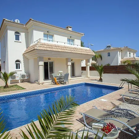 “villa With Private Swimming Pool” Protaras 57 *