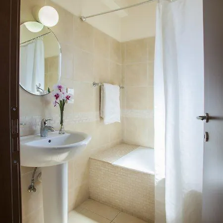 “villa With Private Swimming Pool” Protaras 57 Villa