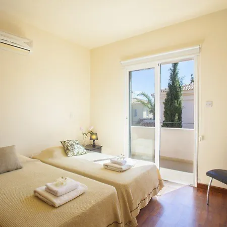 Villa “villa With Private Swimming Pool” Protaras 57 *