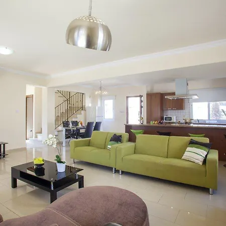 “villa With Private Swimming Pool” Protaras 57 Villa Paralimni