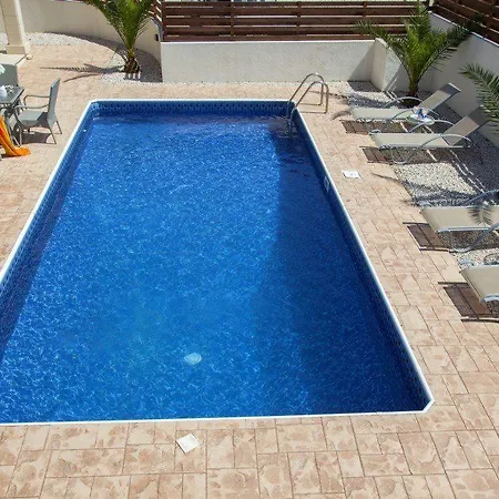 “villa With Private Swimming Pool” Protaras 57 Villa Paralimni