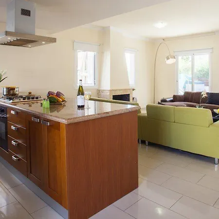 “villa With Private Swimming Pool” Protaras 57 Paralimni
